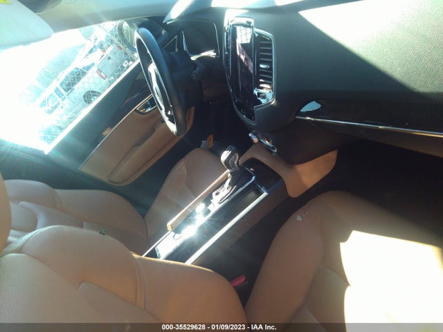 2016 Volvo XC90, VIN: YV4A22PKXG1058605