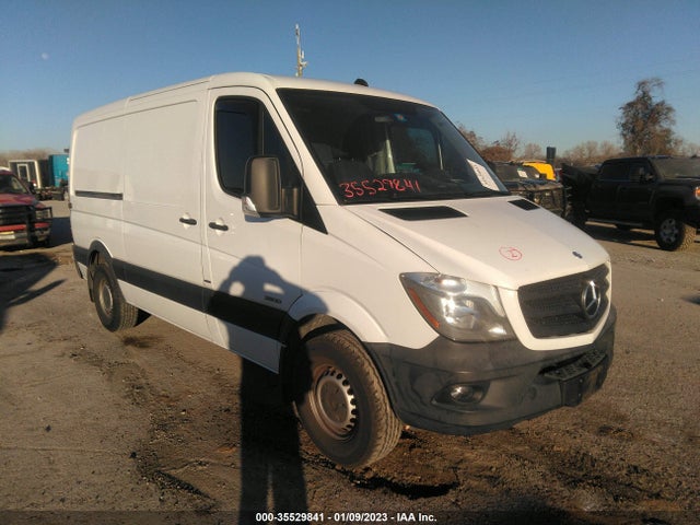 2015 WD3PE7CC1F5969780 main image