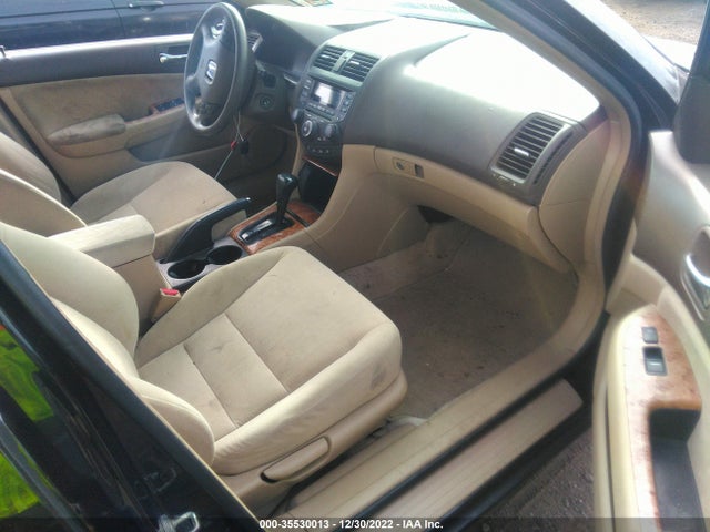 2004 HONDA ACCORD SDN EX VIN: 1HGCM56624A027907