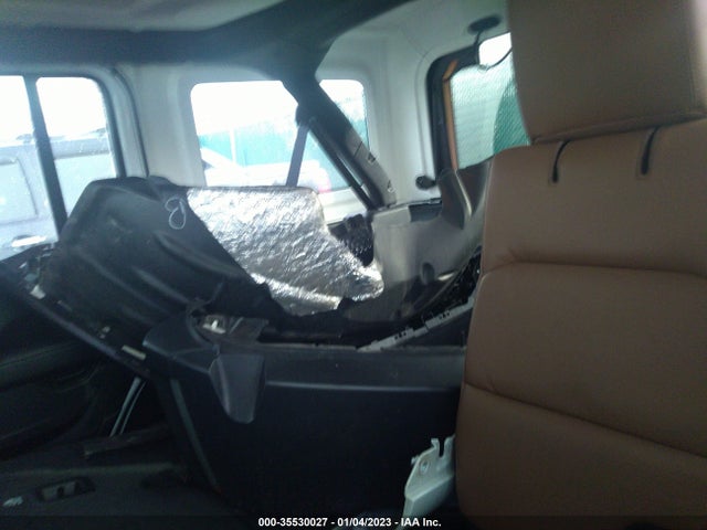 1C4HJXFN6MW647713 Jeep Wrangler Unlimited Rubicon