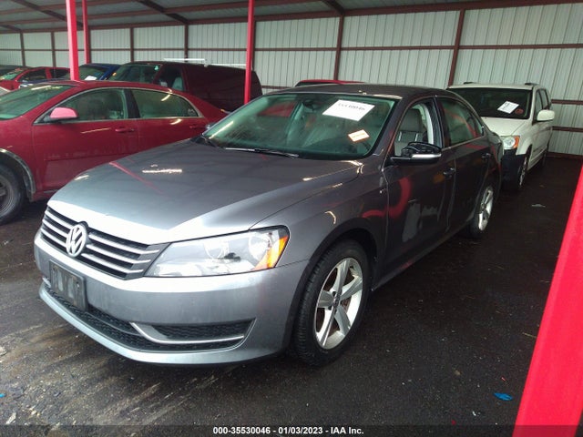 Volkswagen Passat Wolfsburg Ed 2014 1VWAS7A35EC023521 Image 2