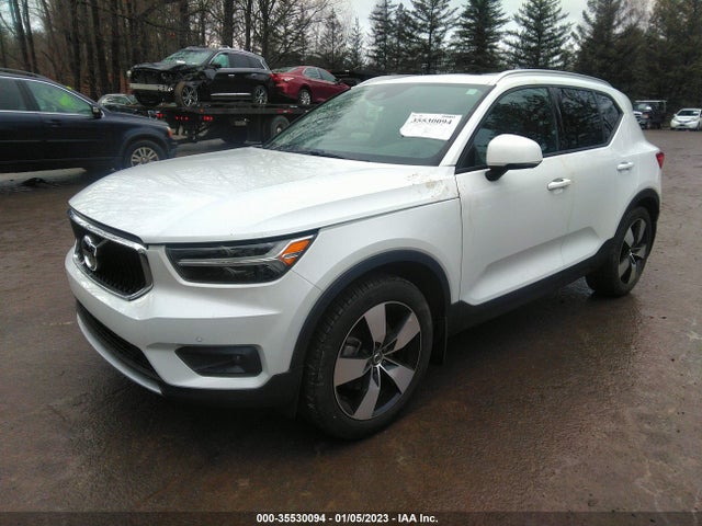 2021 Volvo XC40, VIN: YV4162UK8M2455289