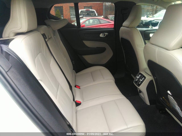 2021 Volvo XC40, VIN: YV4162UK8M2455289