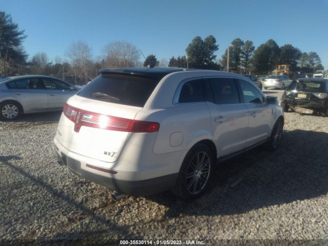 2LMHJ5FRXABJ10072 Lincoln MKT