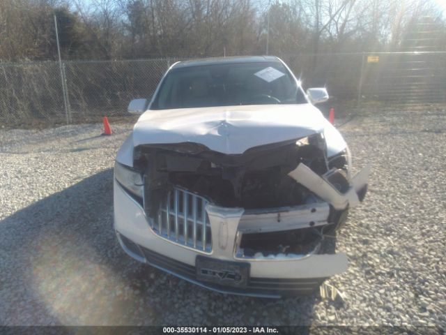 2LMHJ5FRXABJ10072 Lincoln MKT