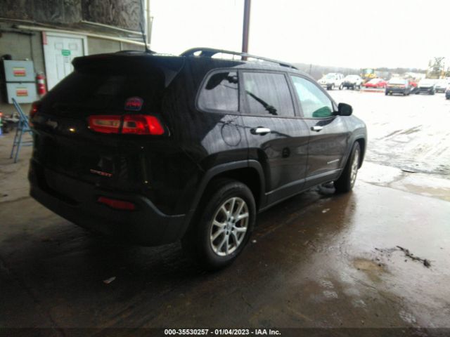 1C4PJMAB3HW569937 Jeep Cherokee Sport