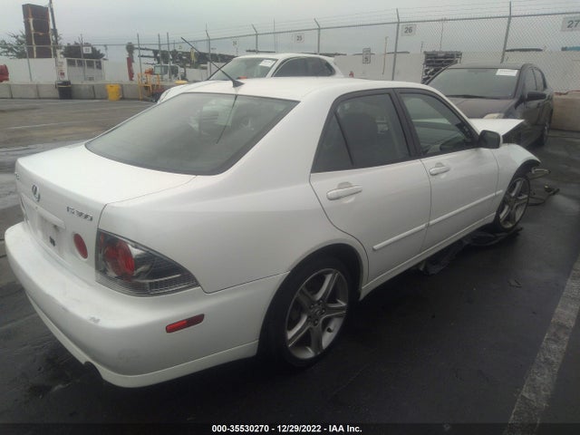 Lexus IS 300 2003 JTHBD192X30074990 Image 5
