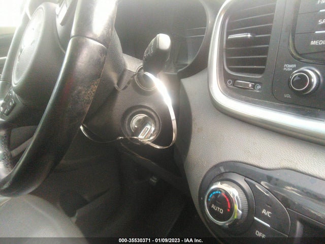 2016 Kia Sorento, VIN: 5XYPHDA56GG087741