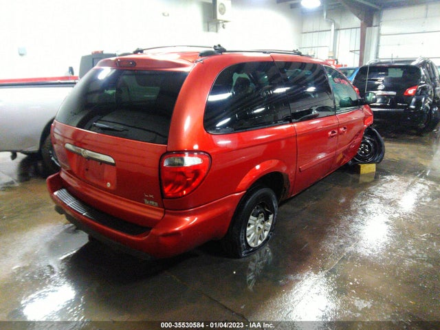 2005 CHRYSLER TOWN & COUNTRY LX VIN: 2C4GP44R45R170773