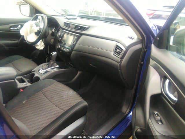 2018 NISSAN ROGUE SV VIN: 5N1AT2MT2JC776668