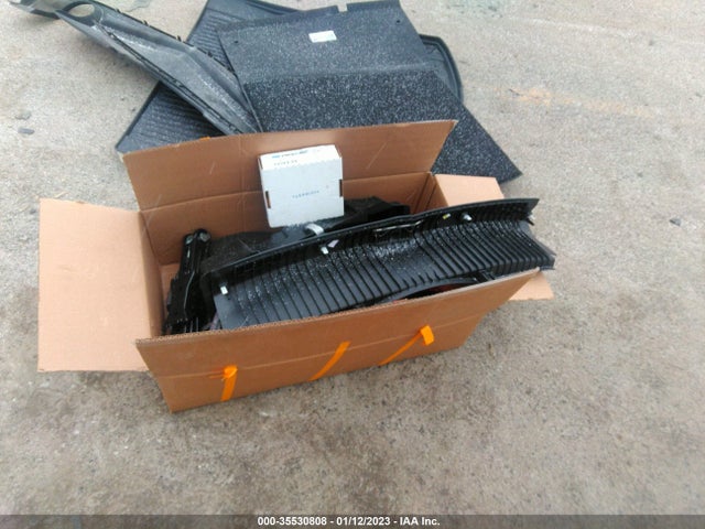 WAUENAF40HN038752 Audi A4 Premium Plus