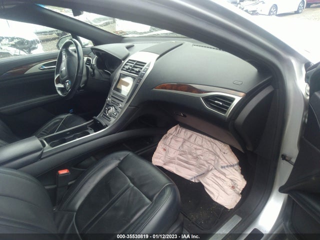 2017 Lincoln MKZ, VIN: 3LN6L5F90HR607611