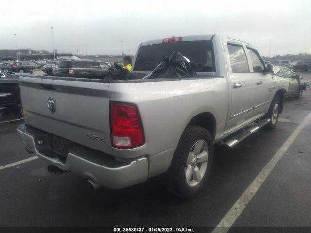 2016 RAM 1500 EXPRESS VIN: 3C6RR7KT2GG164070
