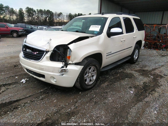 GMC Yukon 2011 1GKS2CE06BR359451 Image 2