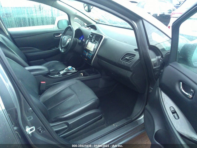 2015 Nissan Leaf, VIN: 1N4AZ0CP2FC300915