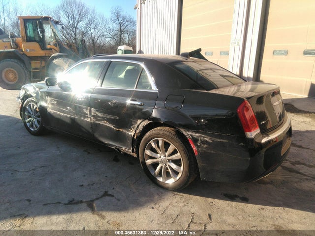 2019 Chrysler 300, VIN: 2C3CCAKG2KH698487