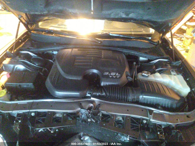 Chrysler 300 2014 2C3CCAAG8EH372960 Image 10