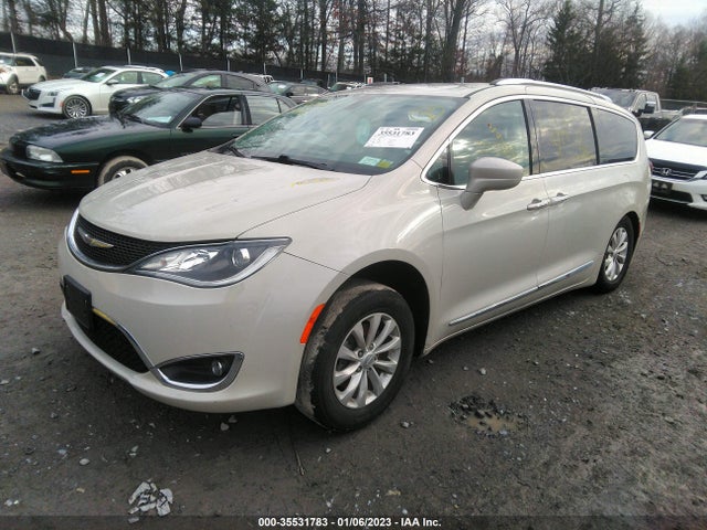 2019 Chrysler Pacifica, VIN: 2C4RC1BG5KR668383