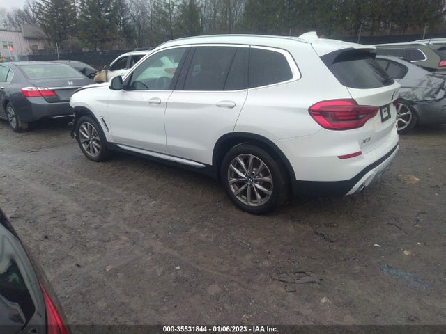 2018 BMW X3, VIN: 5UXTR9C53JLD68558