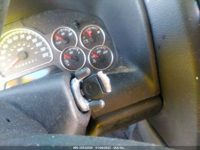 1GKDS13S372123373 GMC Envoy Sle