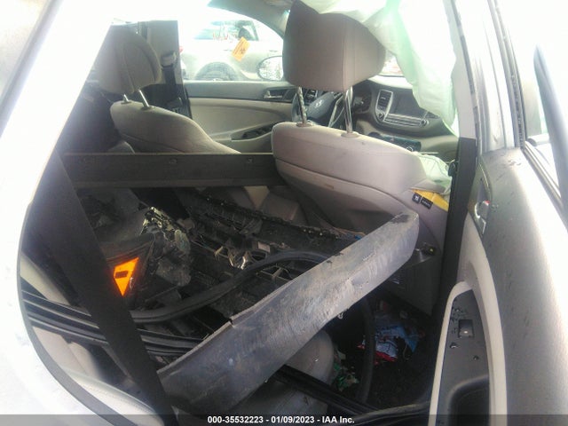 Hyundai TUCSON SEL 2018 KM8J3CA41JU671911 Image 8