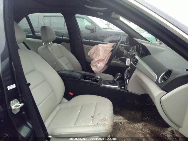 2012 MERCEDES-BENZ C-CLASS C 250 VIN: WDDGF4HB1CR231702