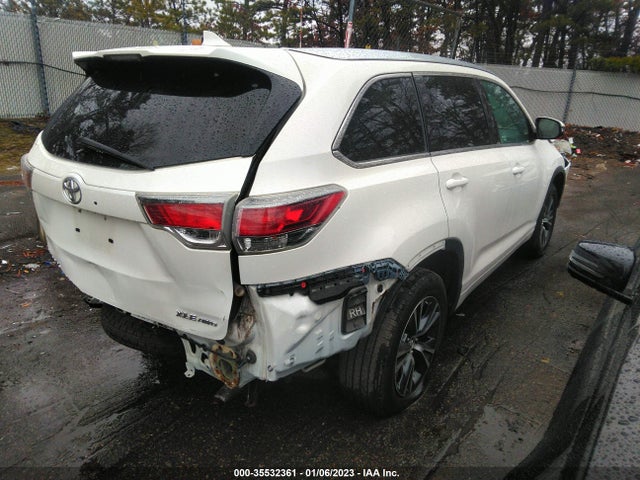 2016 Toyota Highlander, VIN: 5TDJKRFH2GS341326