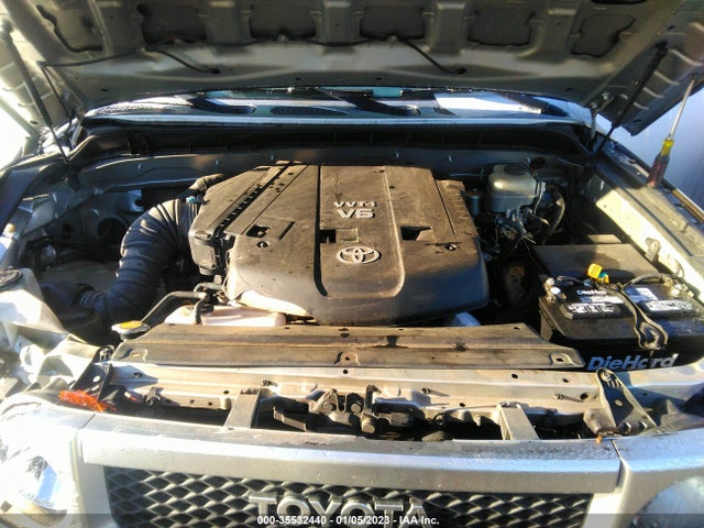 2007 TOYOTA FJ CRUISER VIN: JTEBU11F470060374