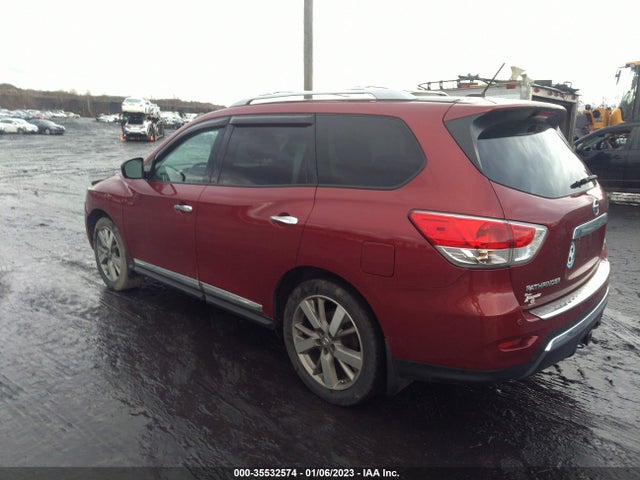 2015 Nissan Pathfinder, VIN: 5N1AR2MM7FC718036