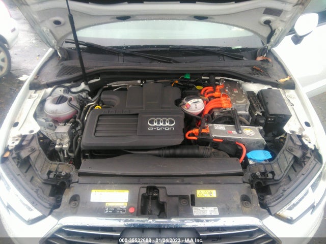 WAUUPBFF1HA146219 Audi A3 Sportback E-tron Premium