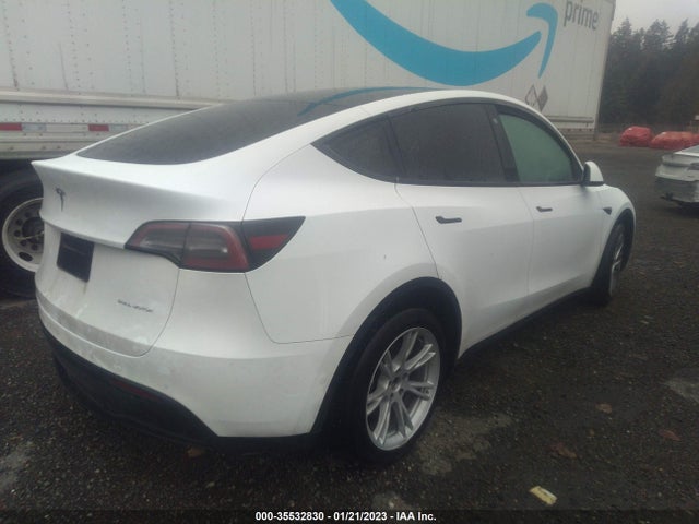 Tesla Model Y Long Range 2021 5YJYGDEE9MF300511 Image 6