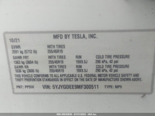 Tesla Model Y Long Range 2021 5YJYGDEE9MF300511 Image 11