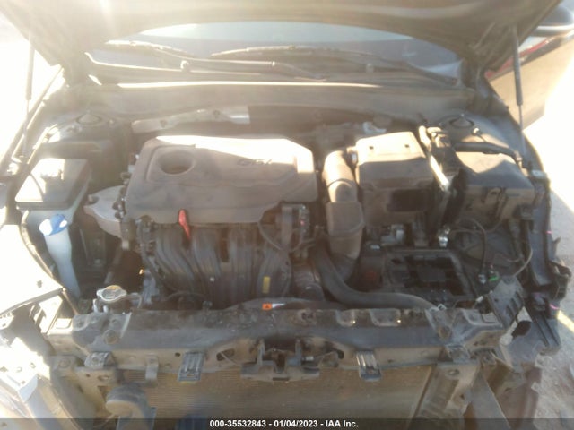 2019 Kia Optima, VIN: 5XXGT4L34KG341325