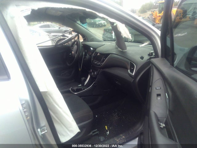 Chevrolet TRAX LS 2018 KL7CJKSB1JB721676 Image 5