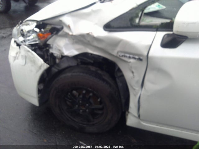 2015 Toyota Prius, VIN: JTDKN3DU9F1890896