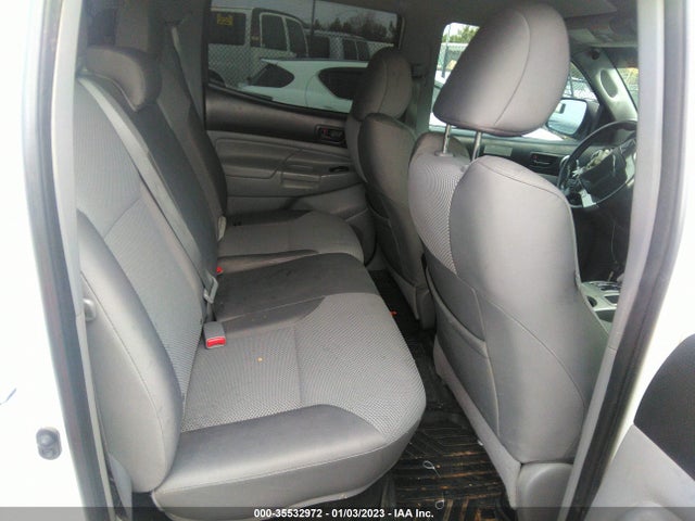 Toyota Tacoma Prerunner 2014 3TMJU4GN4EM171114 Image 9