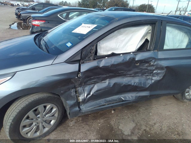 Hyundai ACCENT SE 2018 3KPC24A33JE014541 Image 8