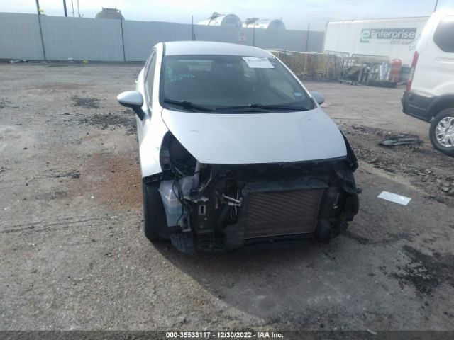KNADM4A38F6425362 KIA RIO LX
