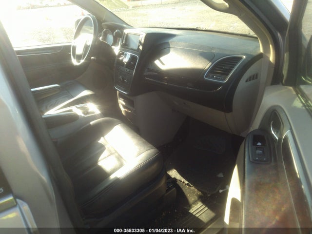 2C4RC1BG8ER158680 Chrysler Town & Country Touring