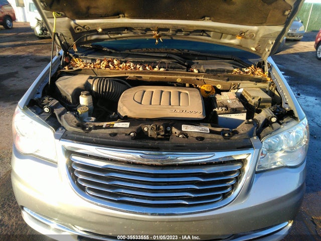 2016 Chrysler Town & Country, VIN: 2C4RC1BG1GR189272