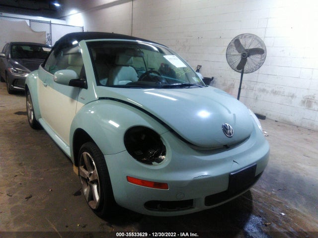 2010 VOLKSWAGEN NEW BEETLE CONVERTIBLE FINAL EDITION VIN: 3VWRG3AL9AM006842