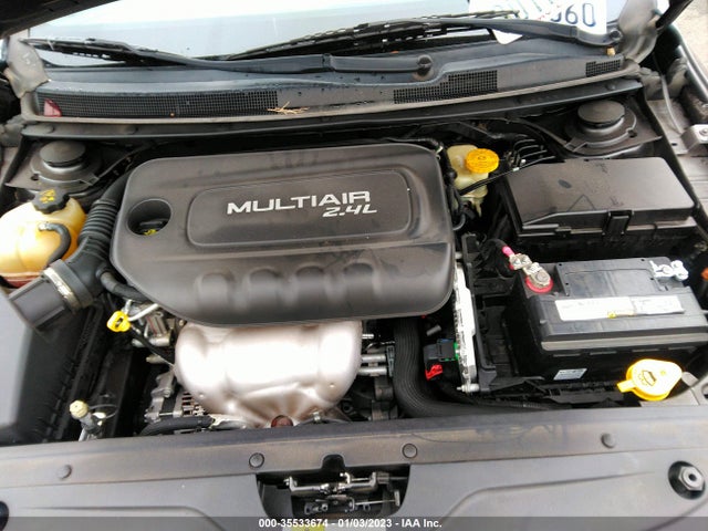 Chrysler 200 S 2015 1C3CCCBB5FN678036 Image 10