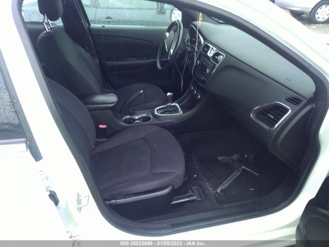2014 CHRYSLER 200 TOURING VIN: 1C3CCBBB2EN137485