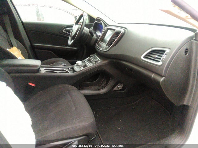 2015 Chrysler 200, VIN: 1C3CCCAB3FN641181