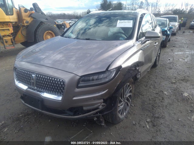 Lincoln Nautilus 2020 2LMPJ8KP5LBL25931 Image 2