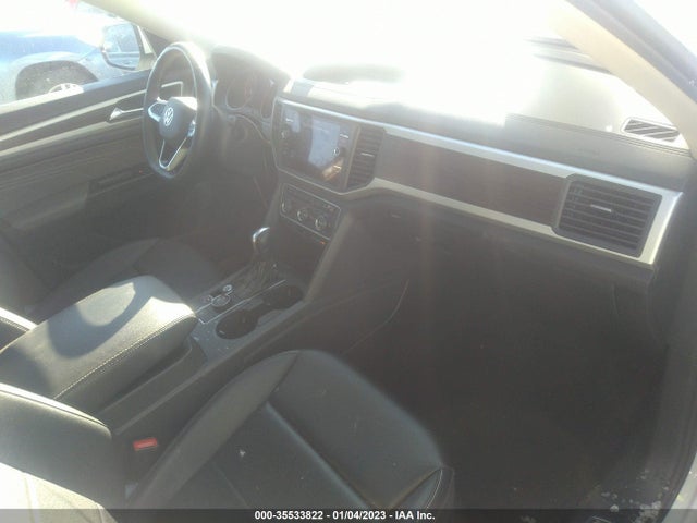 2021 Volkswagen Atlas, VIN: 1V2HR2CA4MC548918