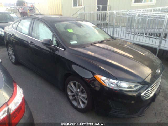 2020 Ford Fusion, VIN: 3FA6P0LUXLR189383