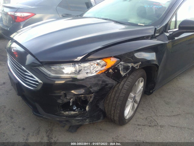 2020 Ford Fusion, VIN: 3FA6P0LUXLR189383