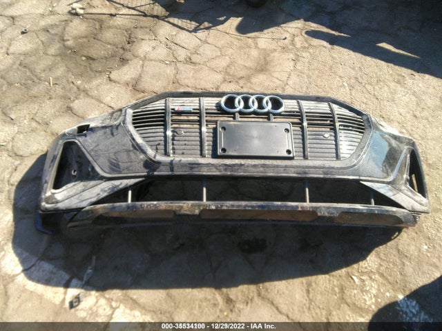 2021 Audi e-tron, VIN: WA11AAGE1MB007164
