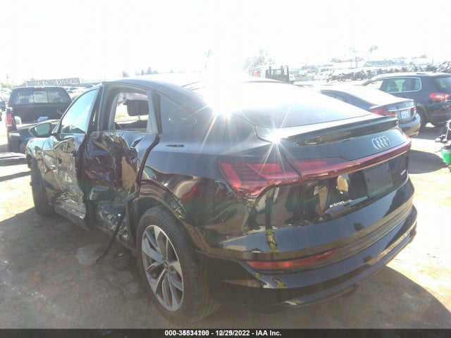2021 Audi e-tron, VIN: WA11AAGE1MB007164